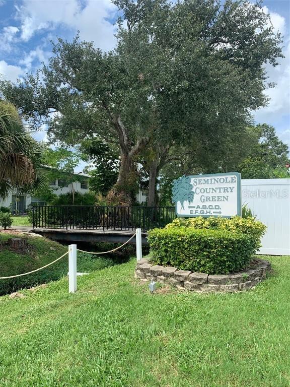 7680 92nd St. #106, Seminole, FL 33777