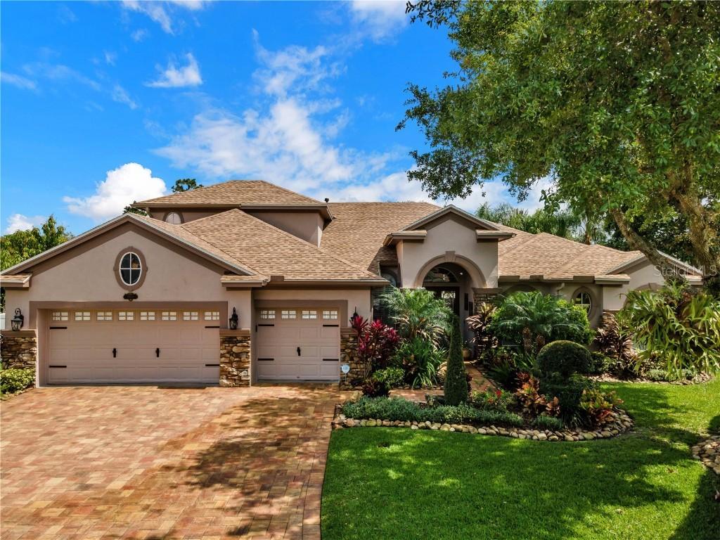 2104 Climbing Ivy Dr., Tampa, FL 33618