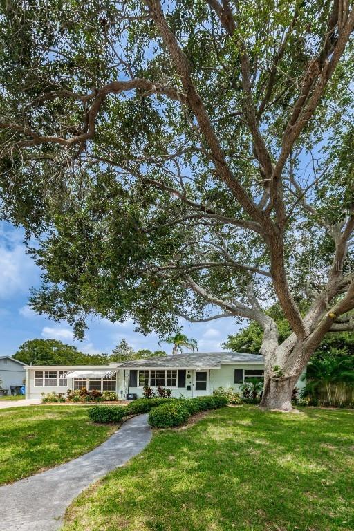 6243 19th Ave., St Petersburg, FL 33710