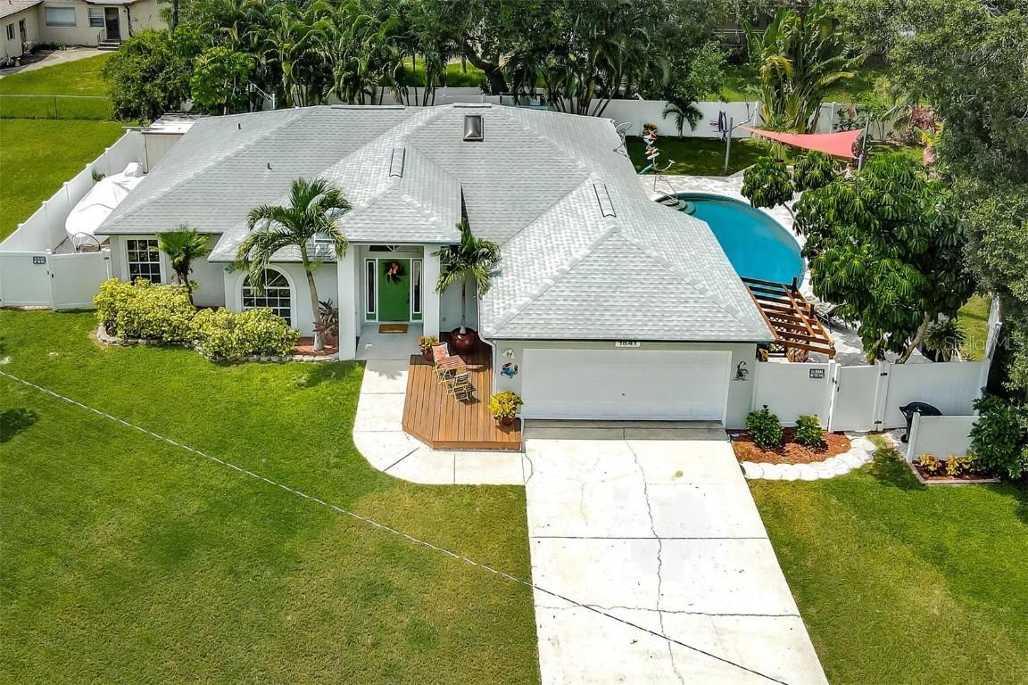 1841 60th St., Gulfport, FL 33707