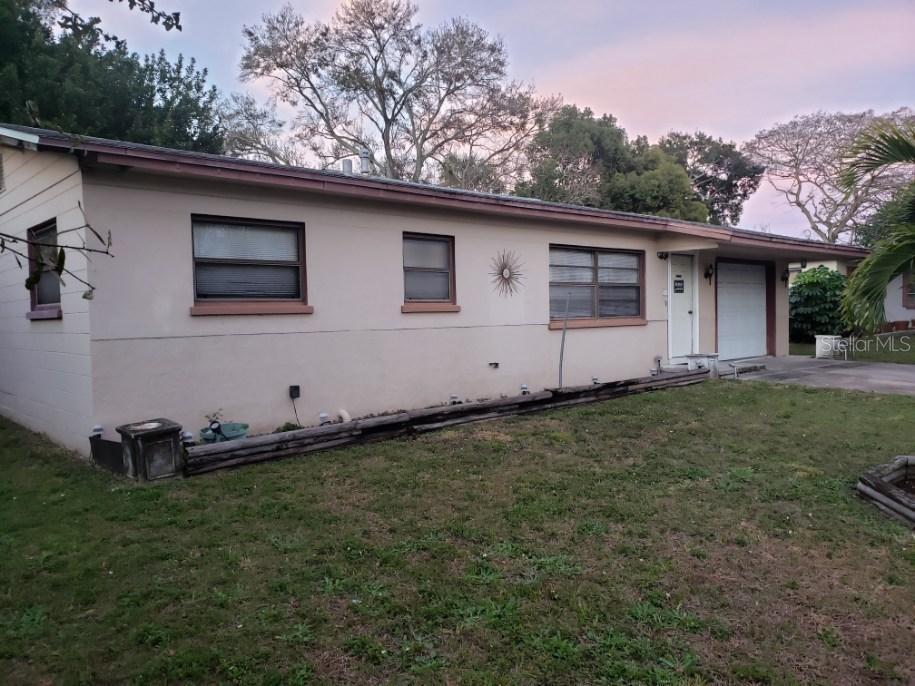 1574 Lotus Path, Clearwater, FL 33756