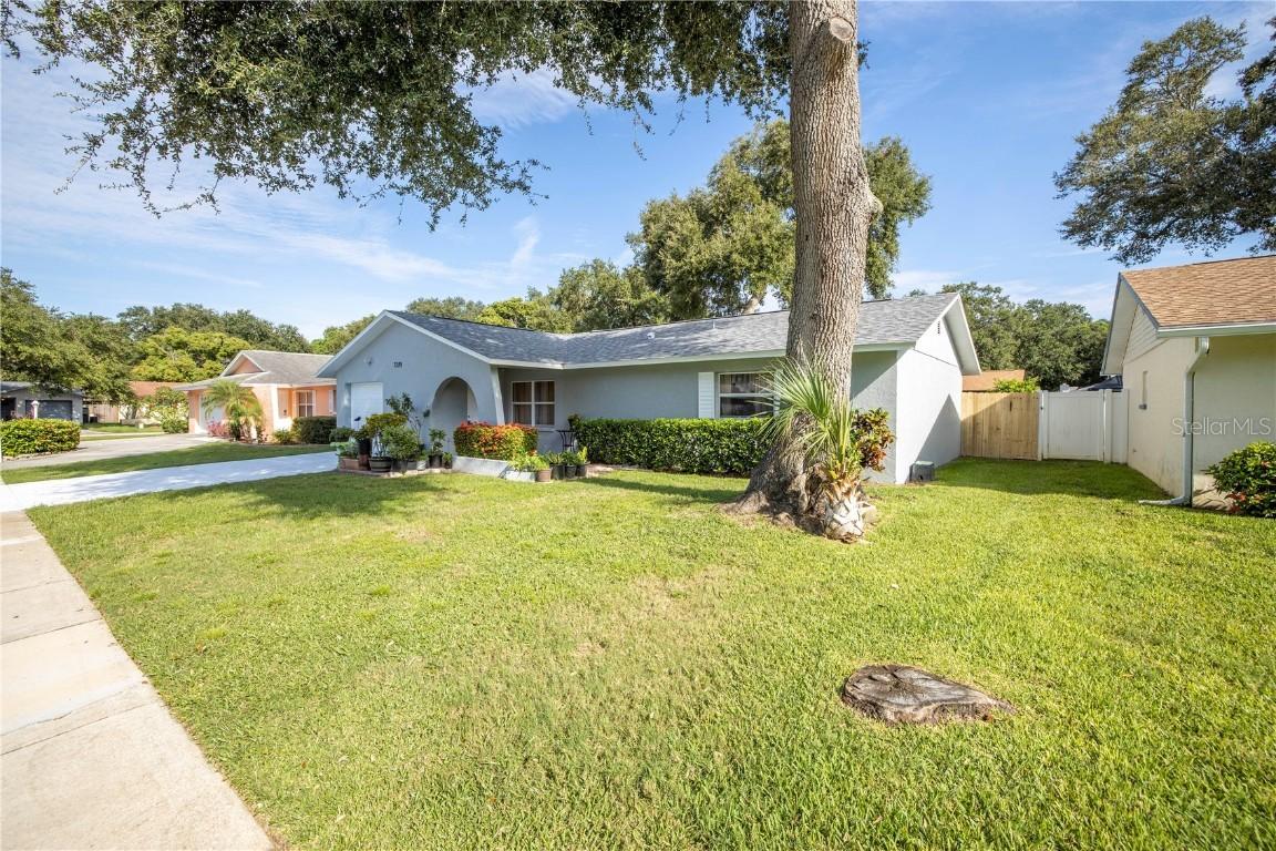 7289 56th Ave., St Petersburg, FL 33709