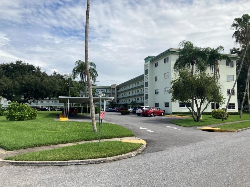 5725 80th St. #310, St Petersburg, FL 33709