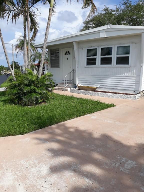 [Address Hidden by Seller], Seminole, FL 33772