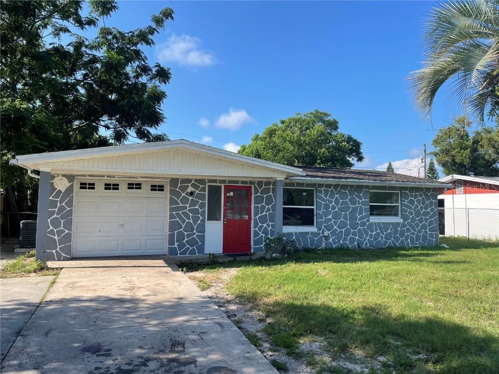 5014 Vickers Dr., New Port Richey, FL 34652