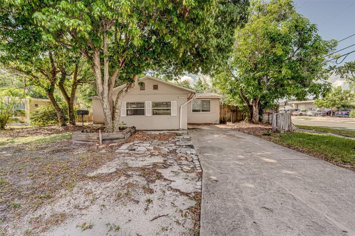 2188 24th Ave., St Petersburg, FL 33713