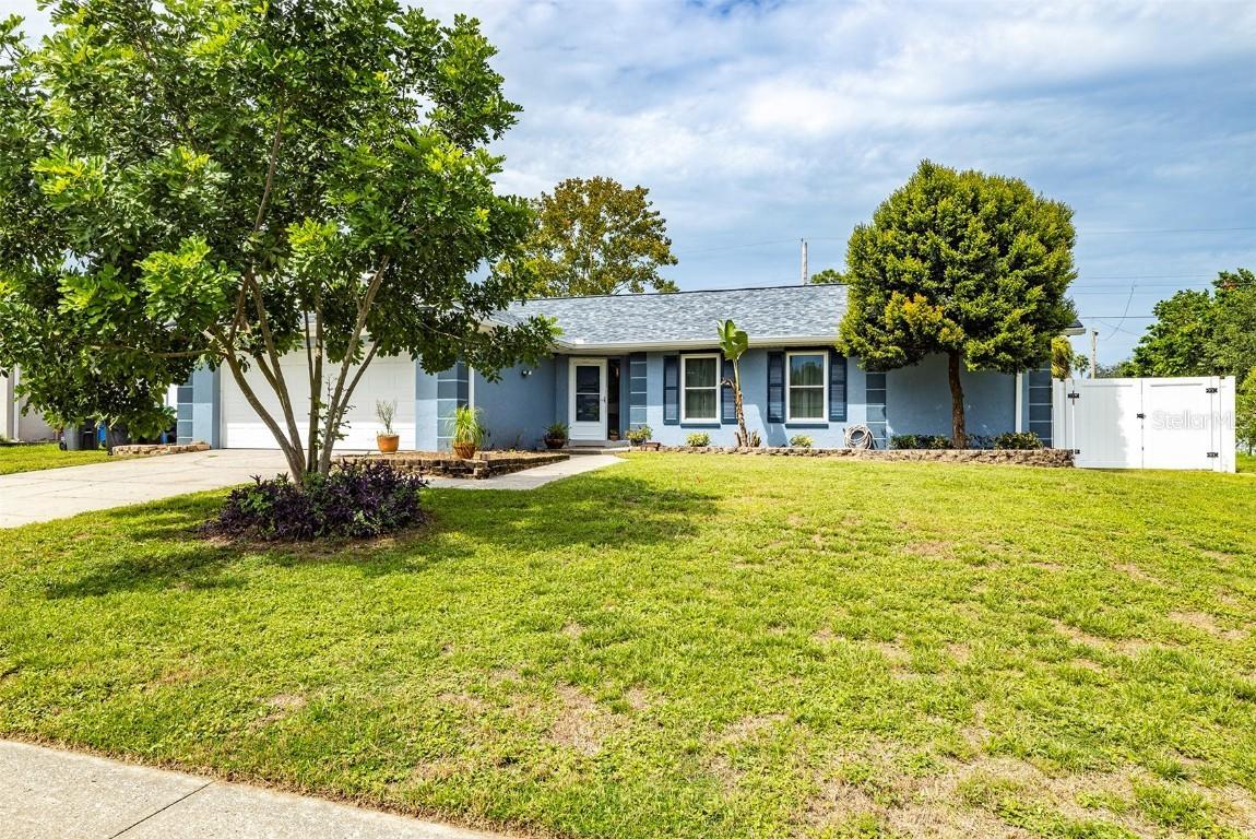 1512 Sunnyhills Dr., Brandon, FL 33510