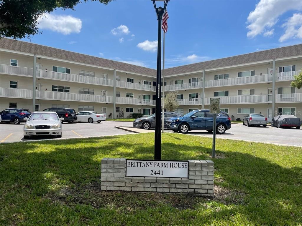 2441 Persian Dr. #11, Clearwater, FL 33763