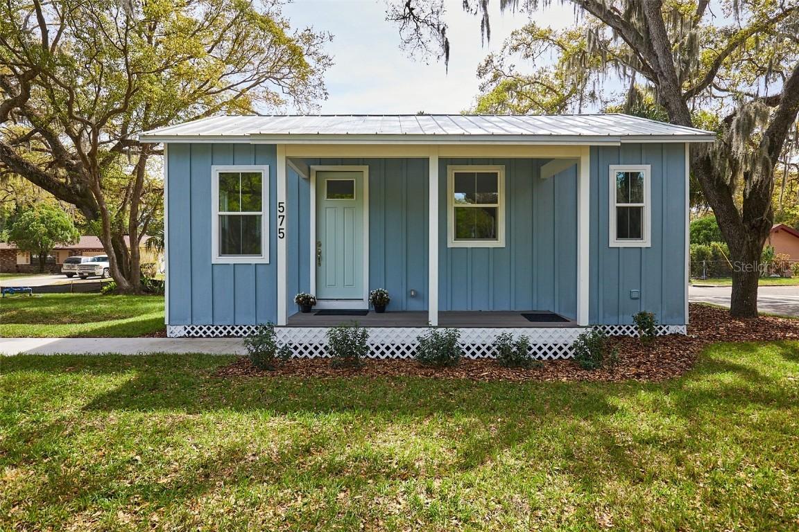 555 18th St., Bradenton, FL 34208