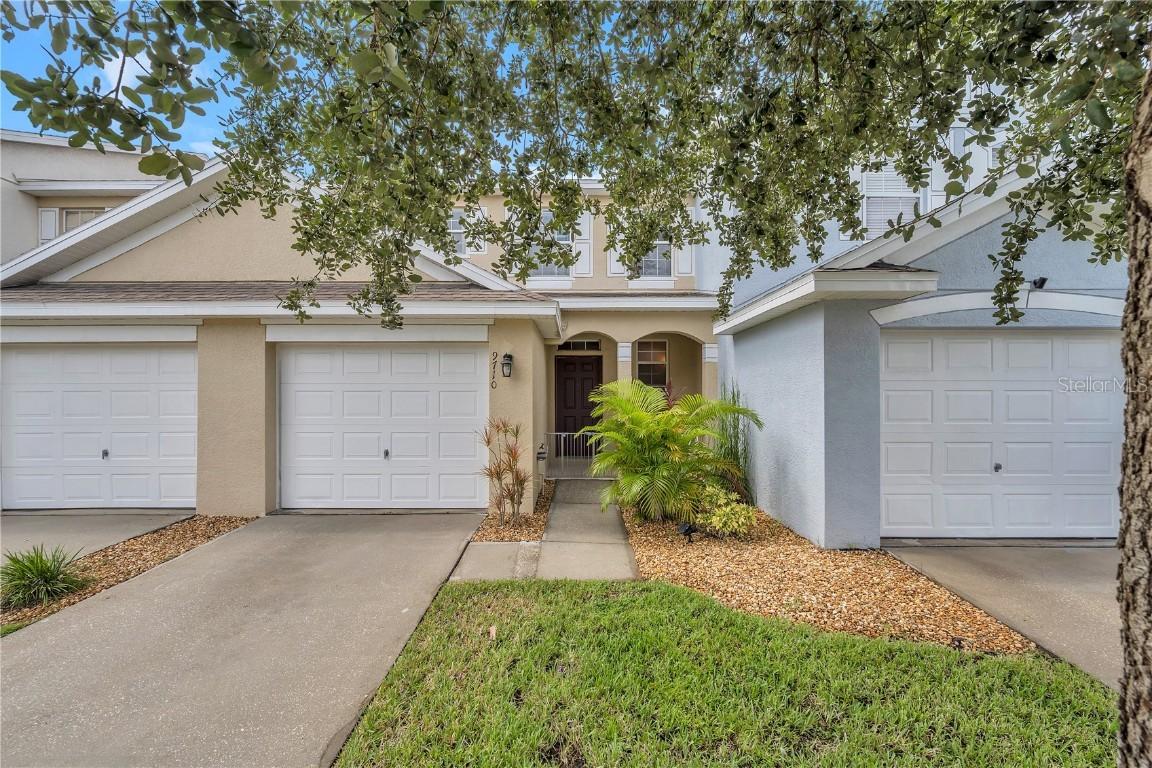 9710 Carlsdale Dr., Riverview, FL 33578