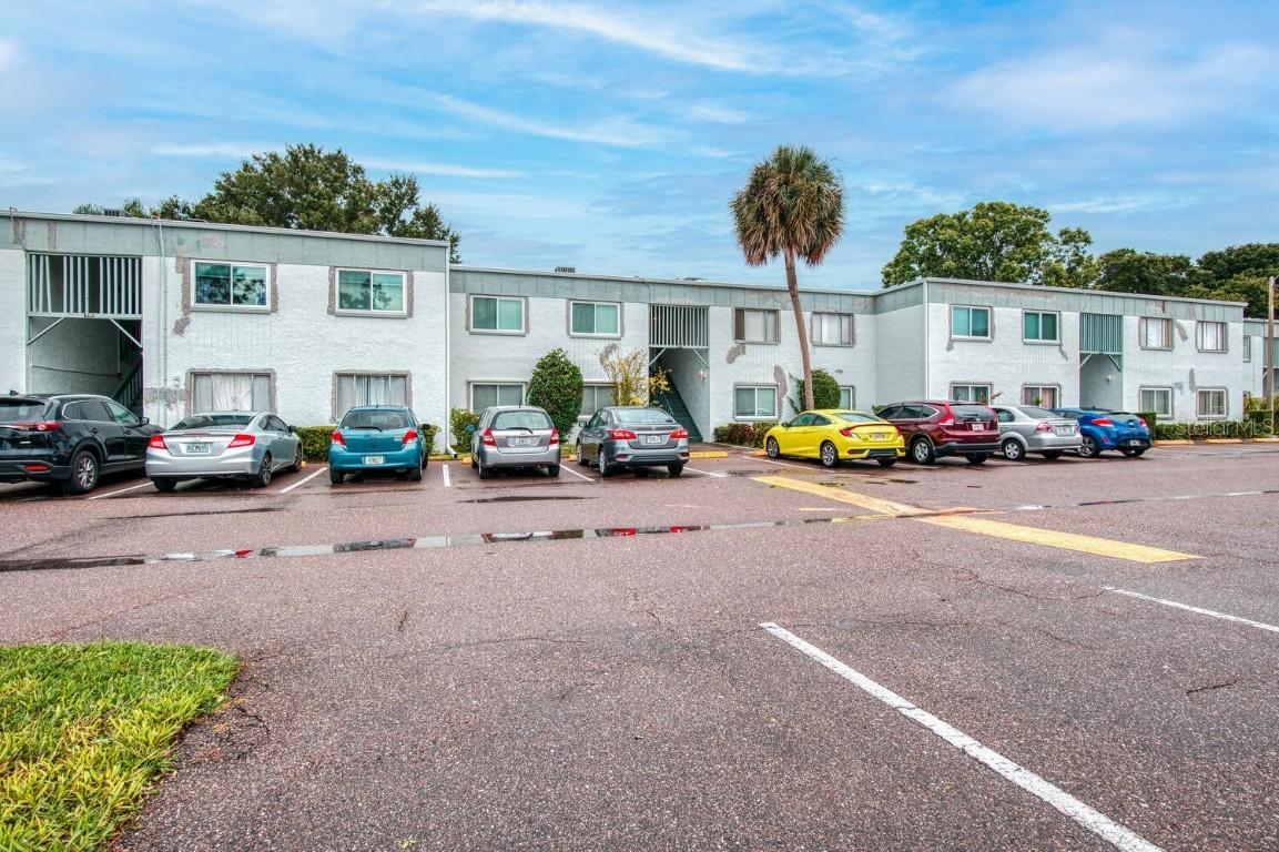 837 N Keene Rd. #Apt B, Clearwater, FL 33755