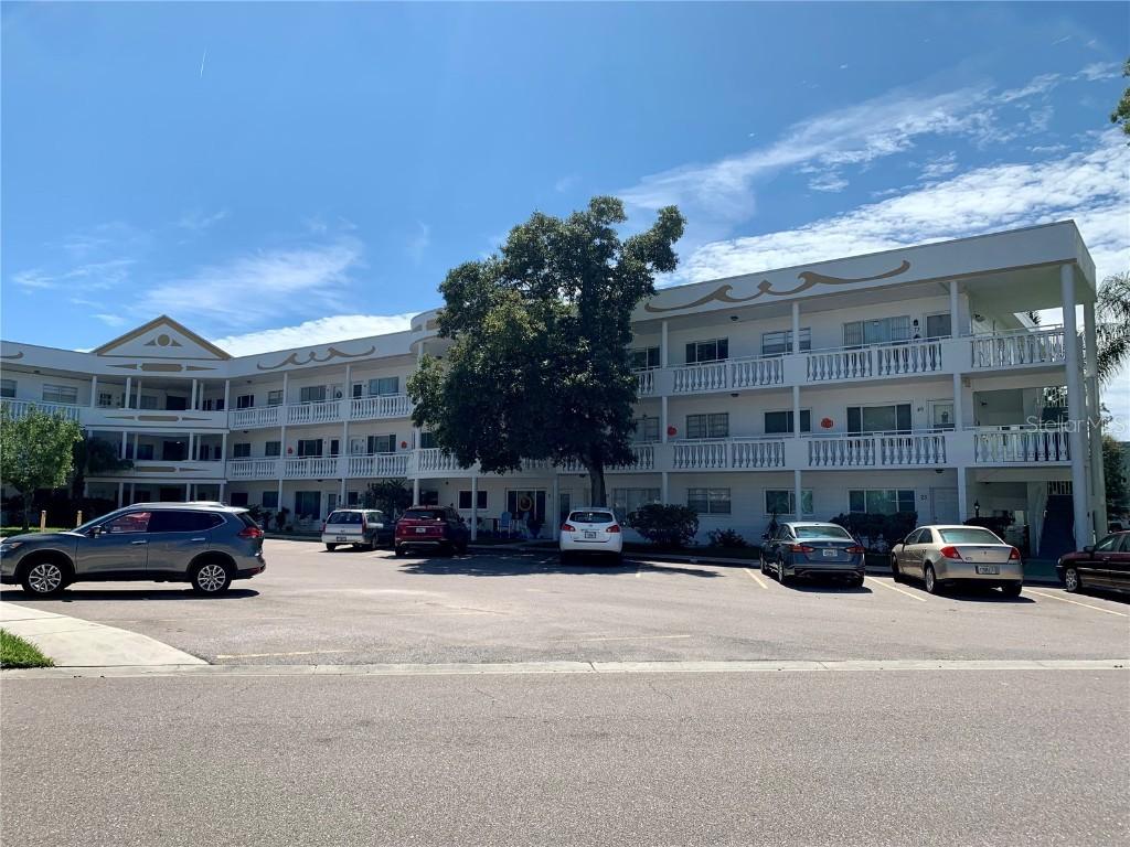 2429 Ecuadorian Way #71, Clearwater, FL 33763