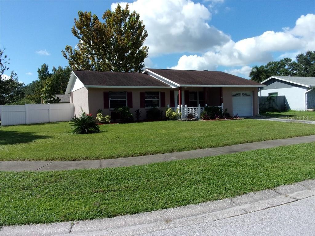 7992 Smoketree Ct., Largo, FL 33773