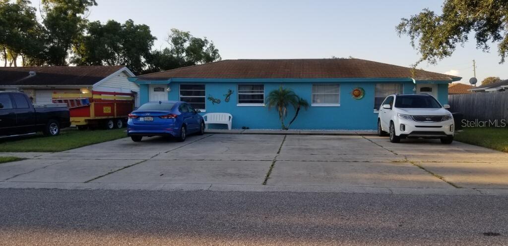 5512 Cheyenne Dr., Holiday, FL 34690