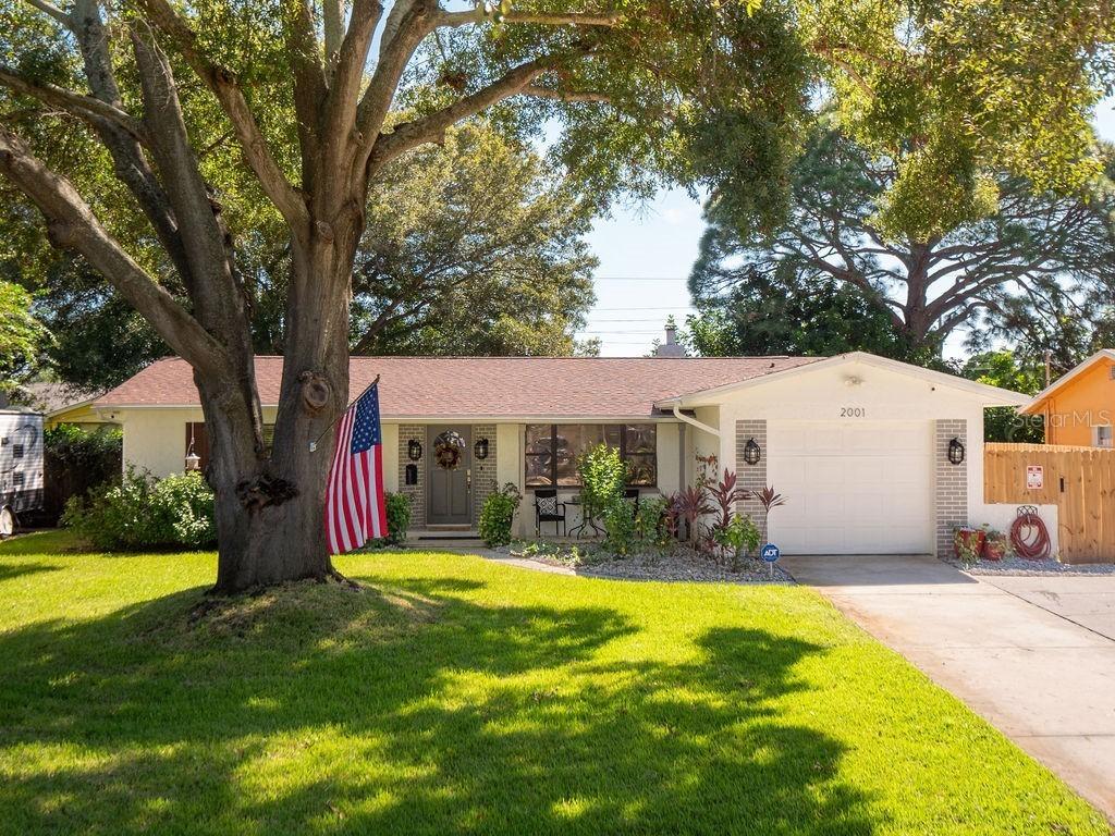 2001 59th St., St Petersburg, FL 33710