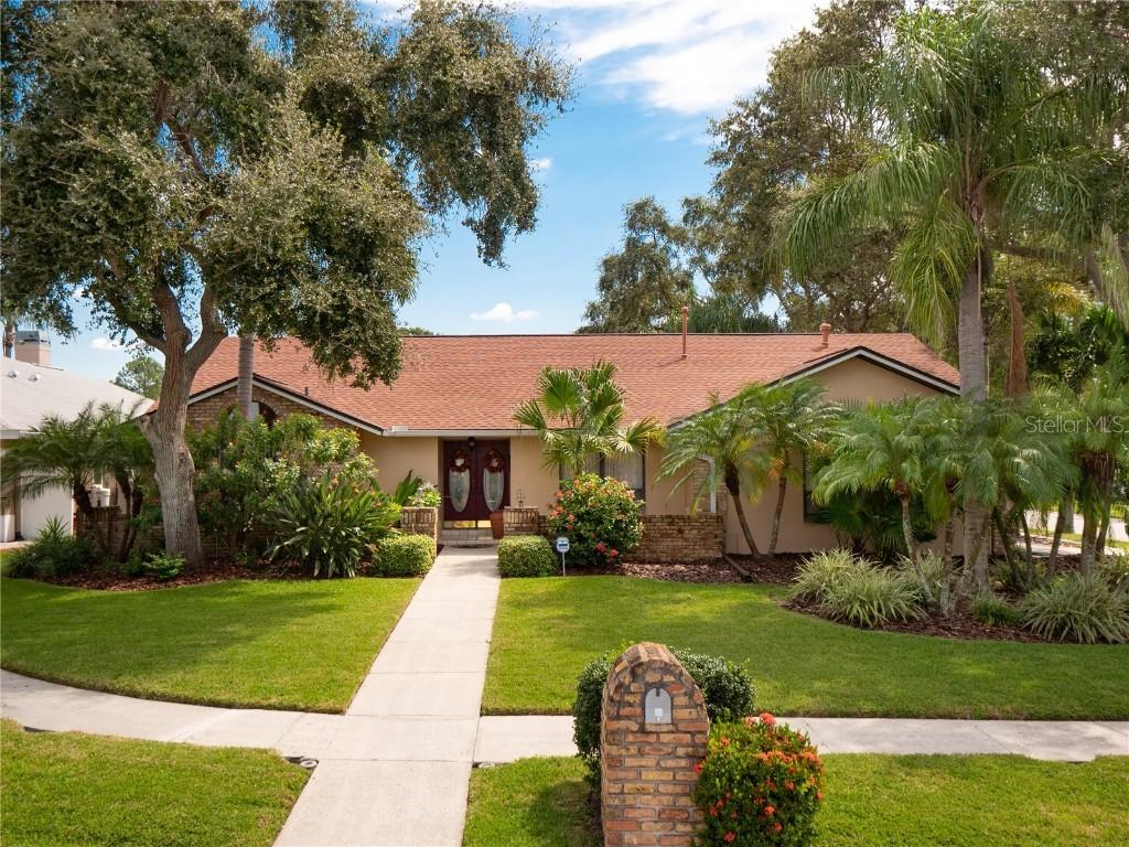 10503 100th St., Largo, FL 33773