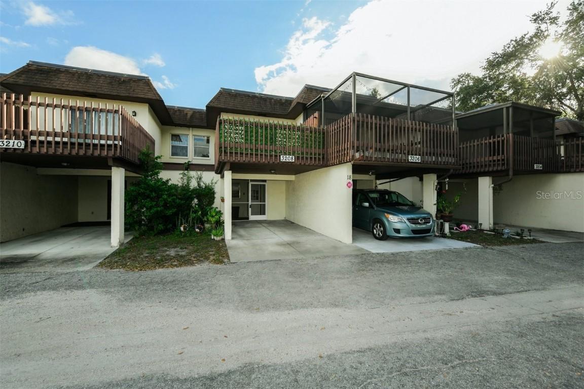 3208 Ramblewood Dr., Sarasota, FL 34237