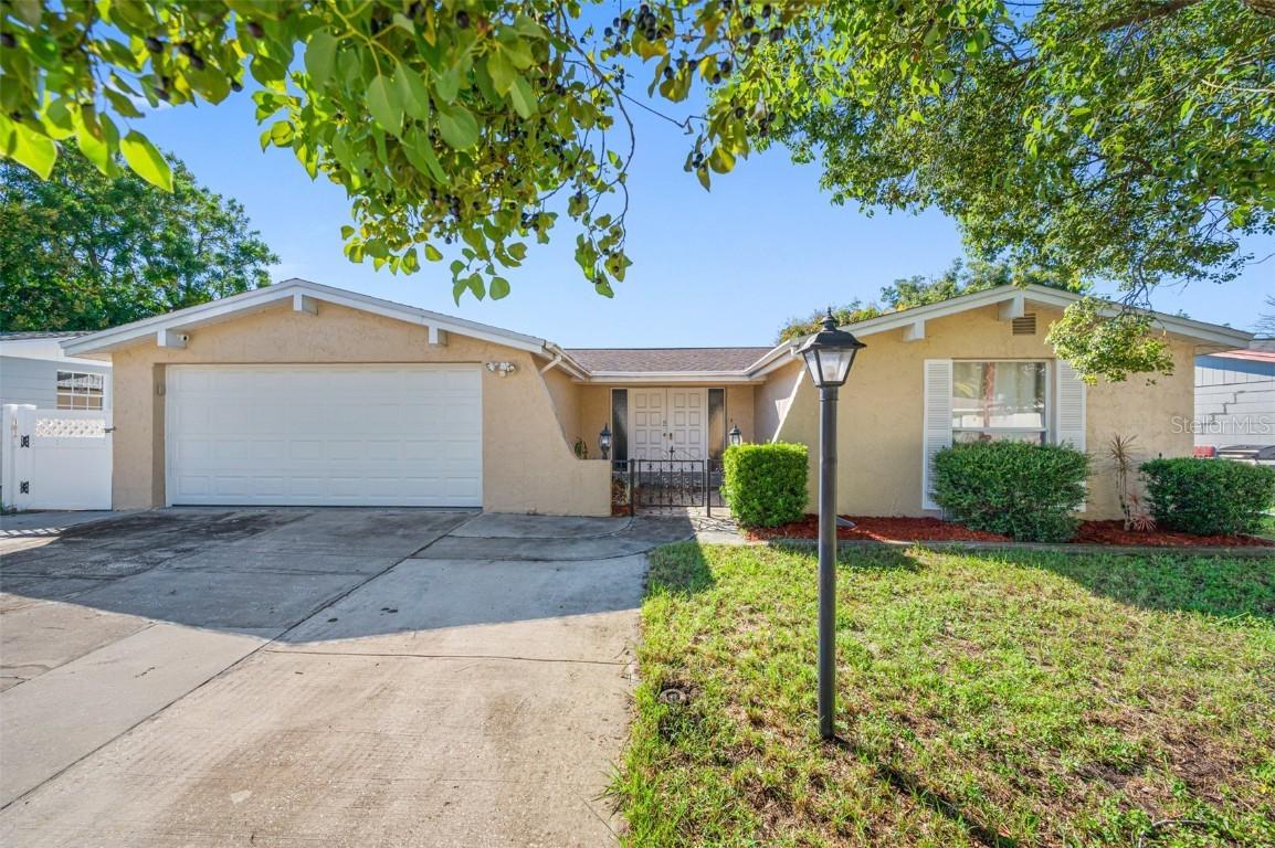 9035 Prosperity Ln., Port Richey, FL 34668