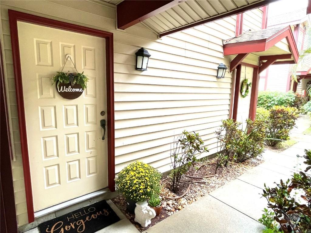 1603 Nantucket Ct. #901, Palm Harbor, FL 34683