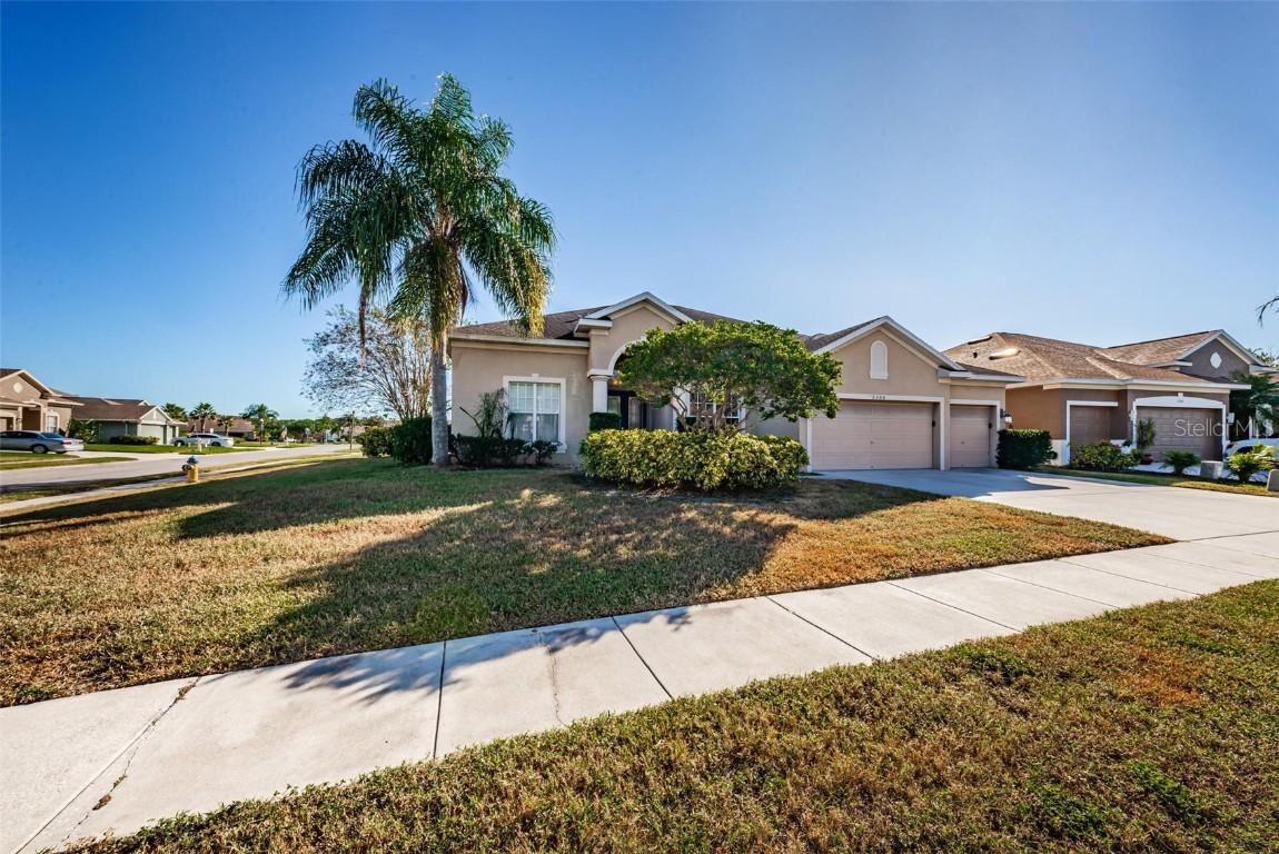 2506 Wood Pointe Dr., Holiday, FL 34691