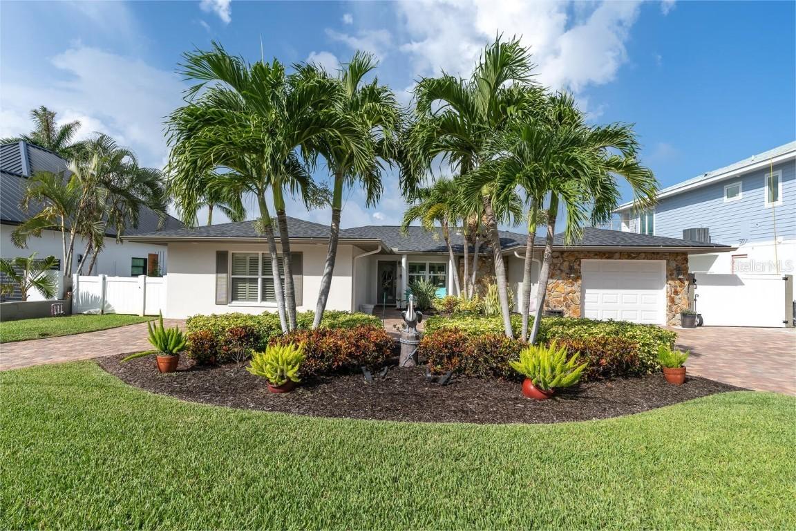 10120 Tarpon Dr., Treasure Island, FL 33706