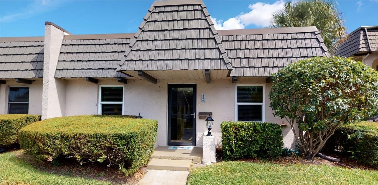 1006 Cordova Green, Seminole, FL 33777
