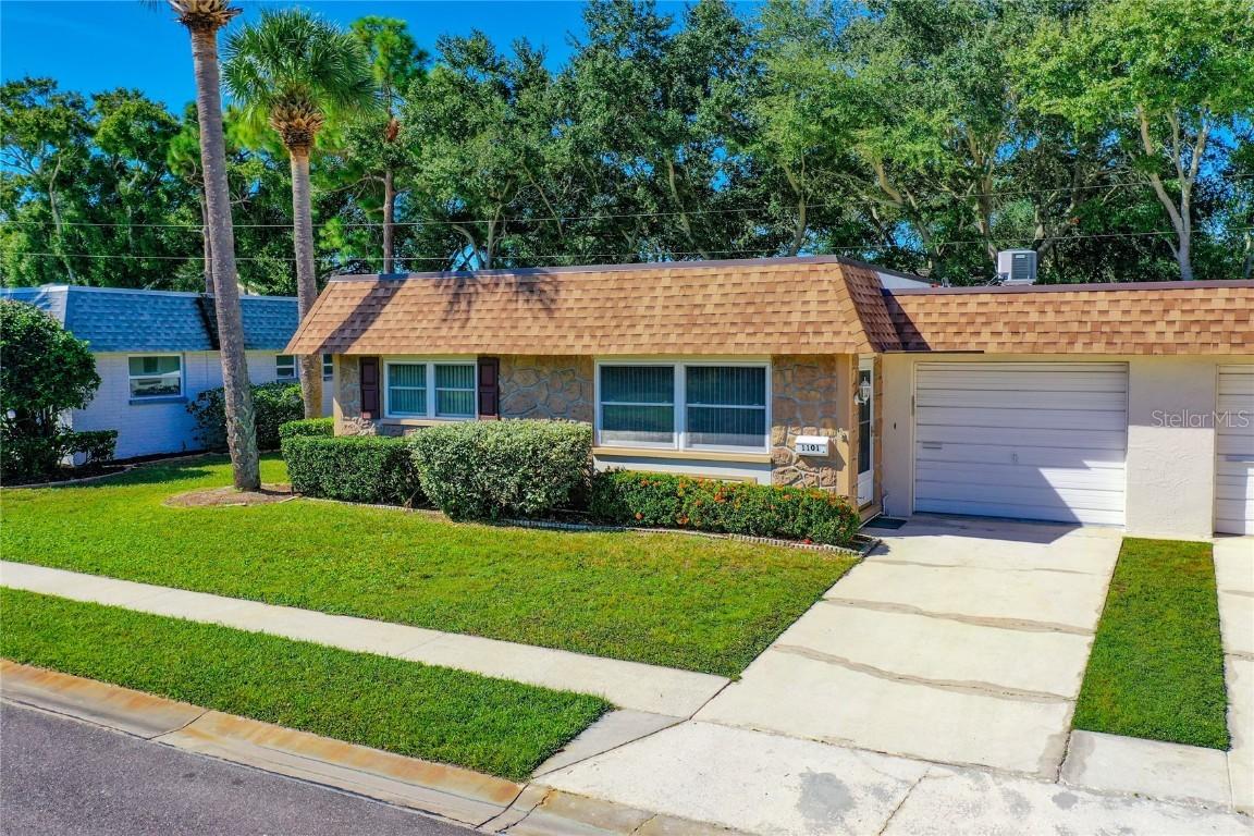 1101 Cara Dr., Largo, FL 33771