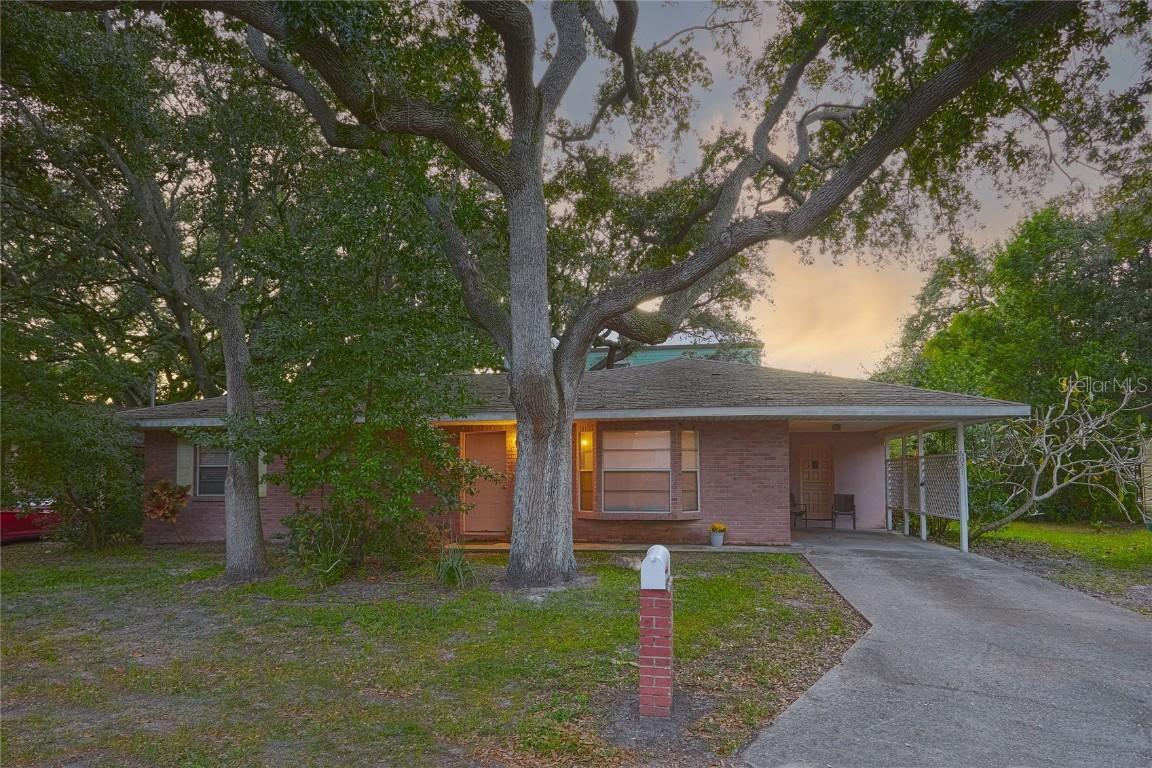 6021 S Switzer Ave., Tampa, FL 33611