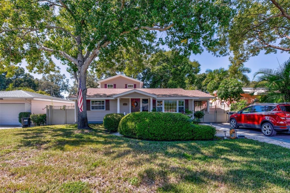 1521 60th St., Gulfport, FL 33707