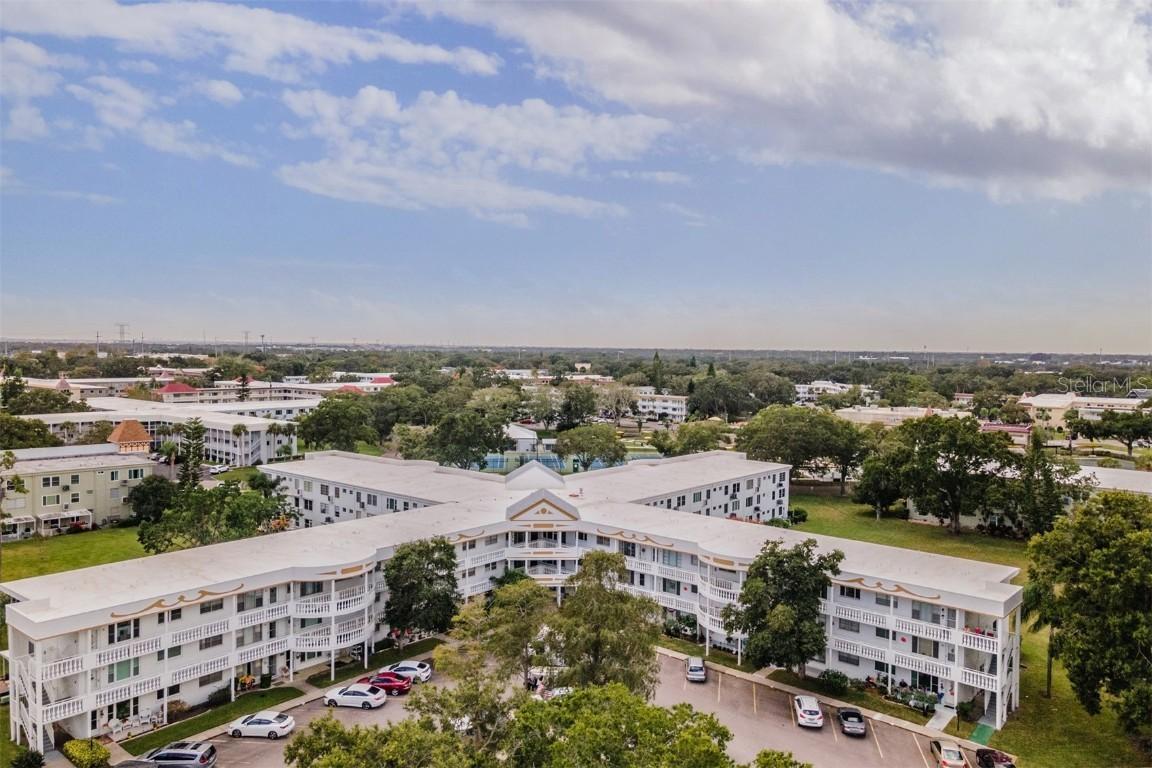 2429 Ecuadorian Way #65, Clearwater, FL 33763
