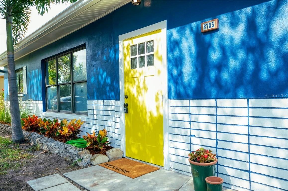 8785 94th Ave., Seminole, FL 33777