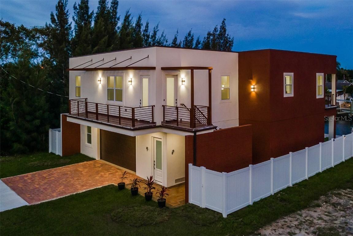 13914 King Ave., Hudson, FL 34667