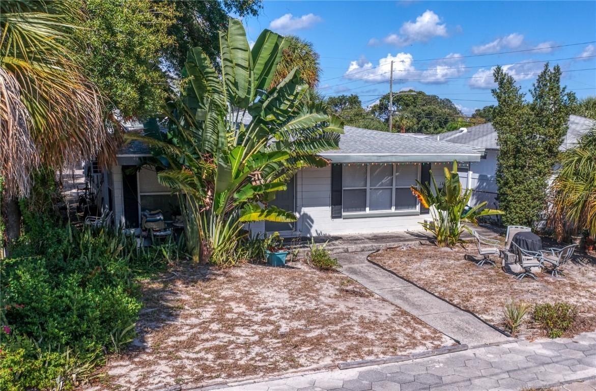 165 17th Ave., St Petersburg, FL 33704