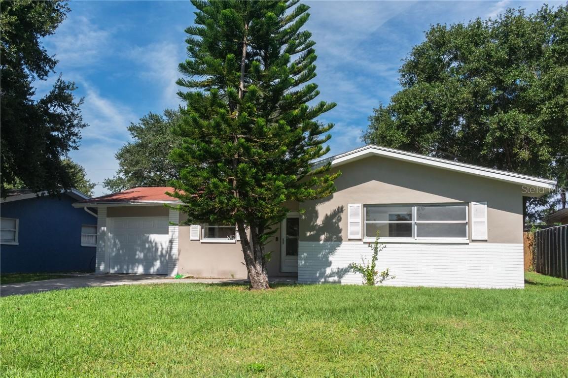 1418 Thames Ln., Clearwater, FL 33755