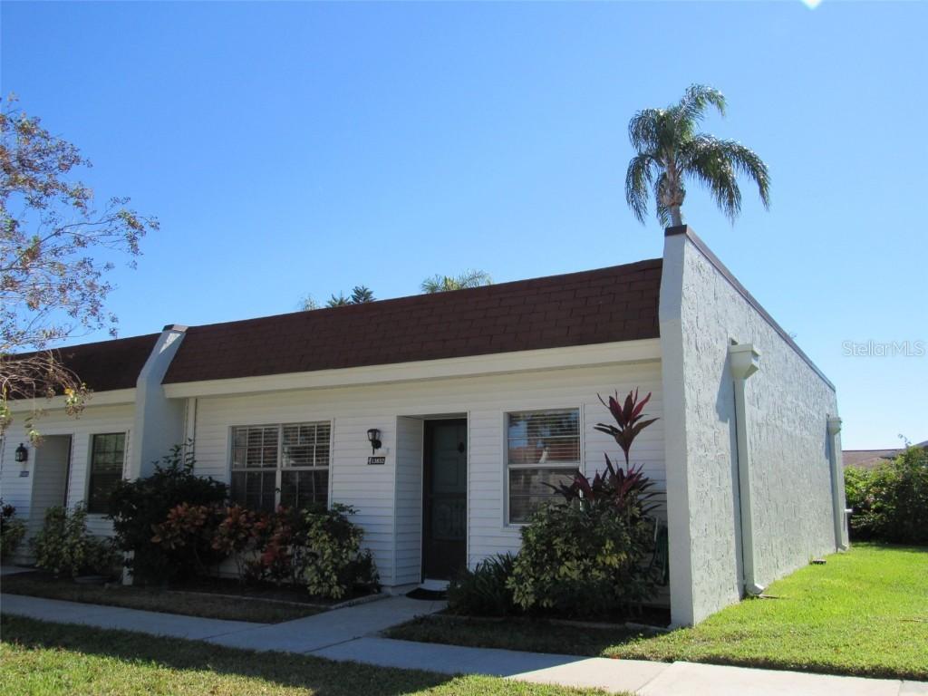 13832 Mission Oaks Blvd., Seminole, FL 33776