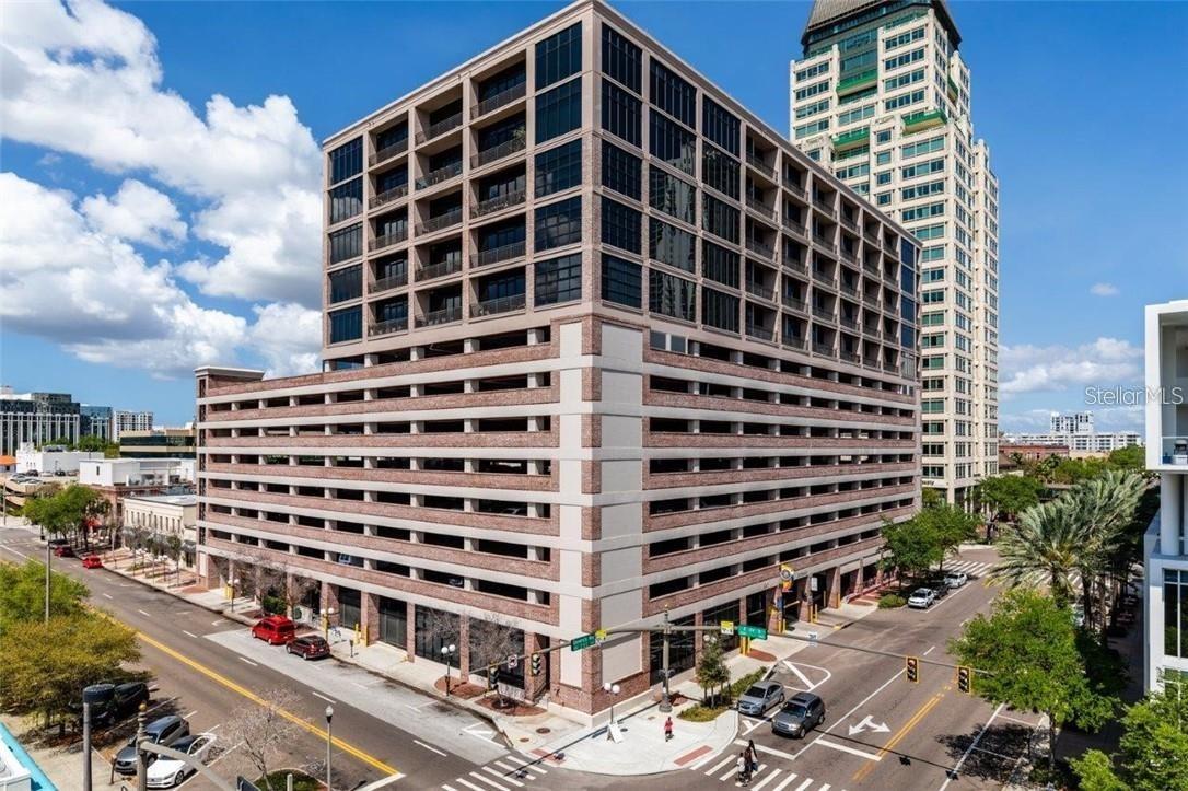 175 2nd St. #814, St Petersburg, FL 33701