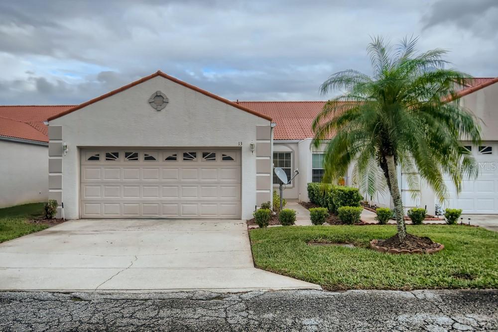733 Carpenters Way #13, Lakeland, FL 33809
