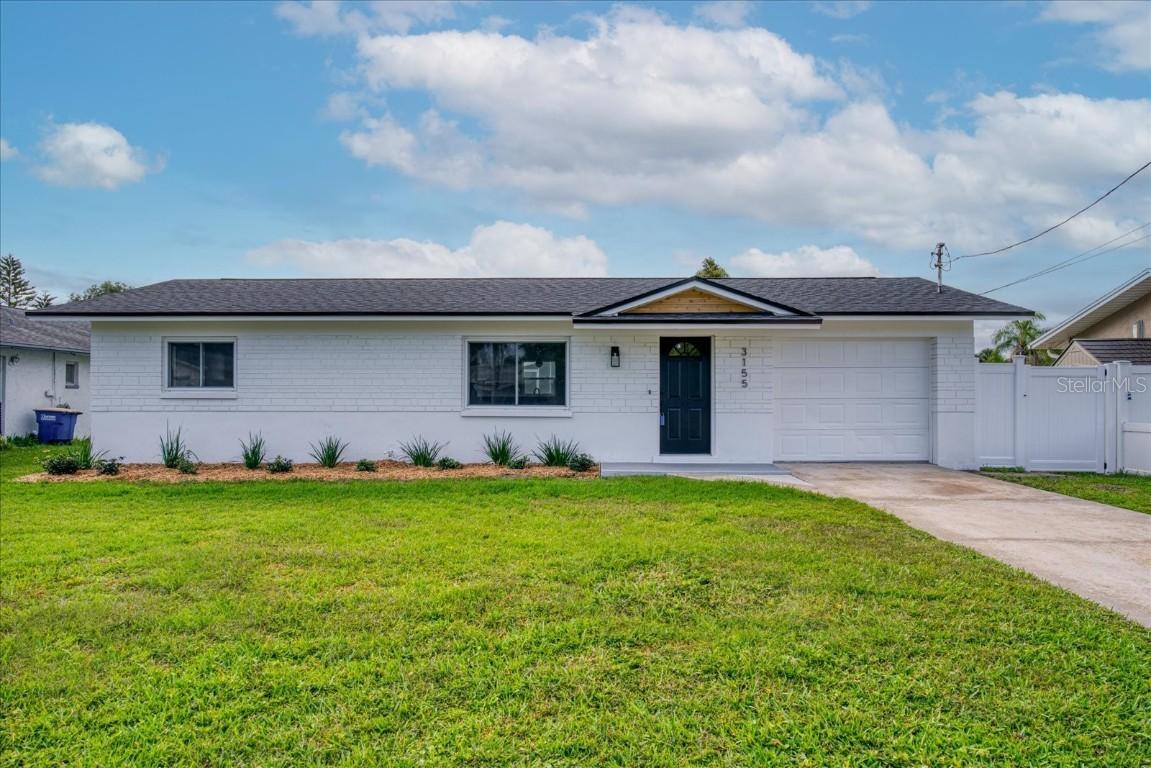 3155 Downing St., Clearwater, FL 33759