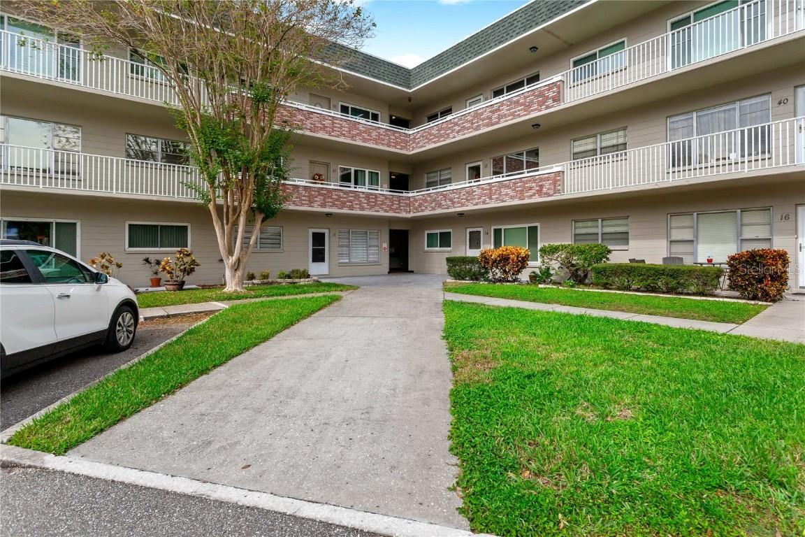 2426 Persian Dr. #28, Clearwater, FL 33763