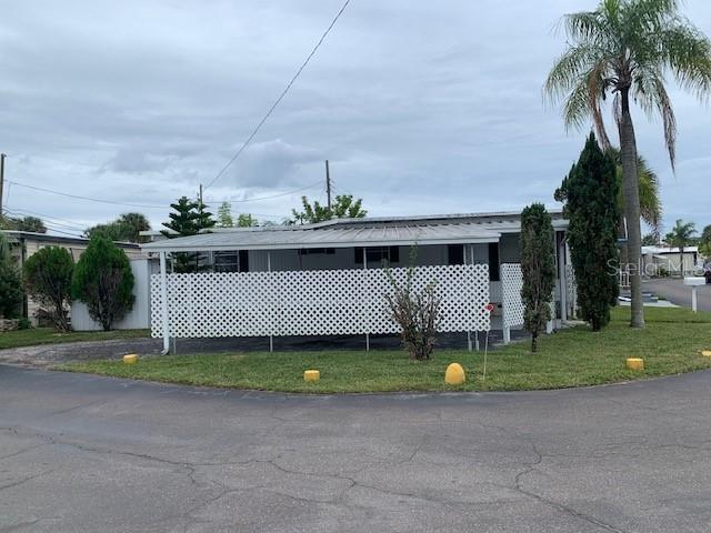 8660 44th Ave. #65, St Petersburg, FL 33709