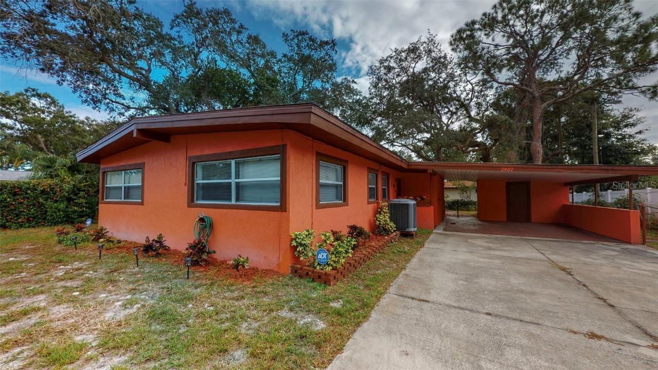 2482 69th Ave., St Petersburg, FL 33712