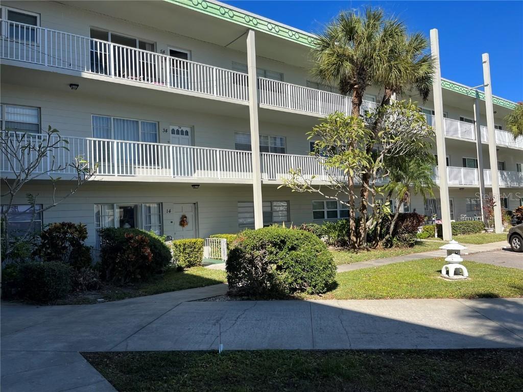 2070 World Parkway Blvd. #36, Clearwater, FL 33763