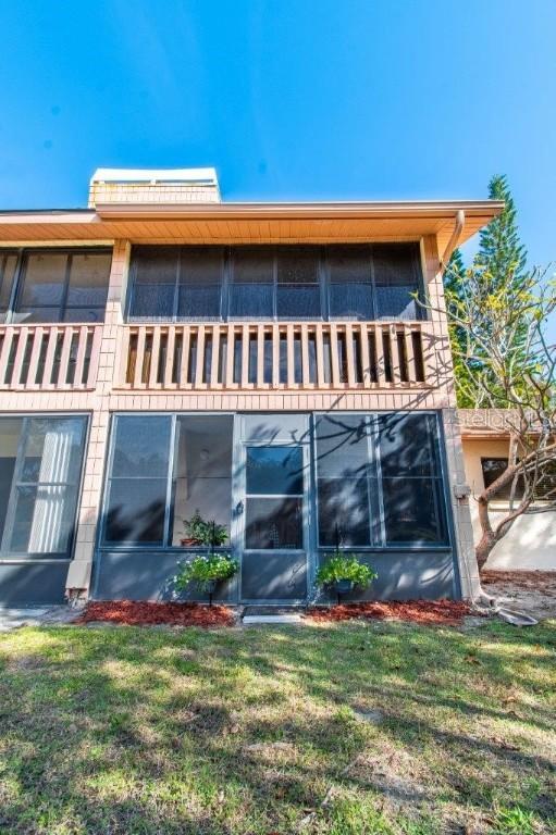 1944 Whitney Way, Clearwater, FL 33760