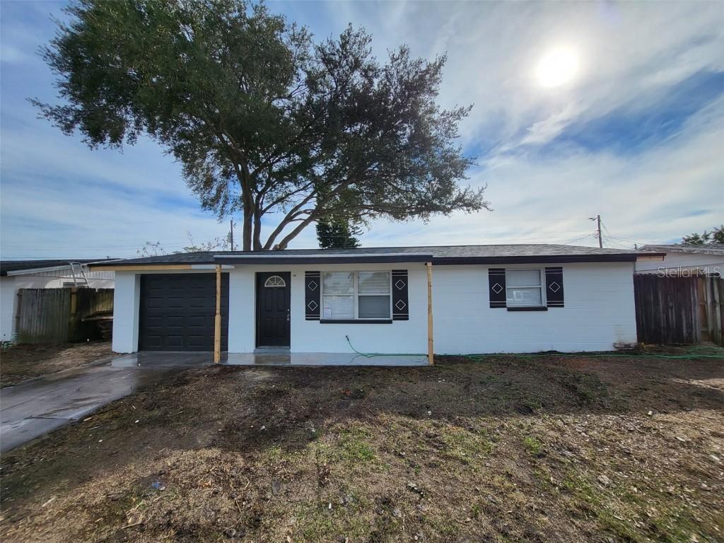 4802 Zodiac Ave., Holiday, FL 34690