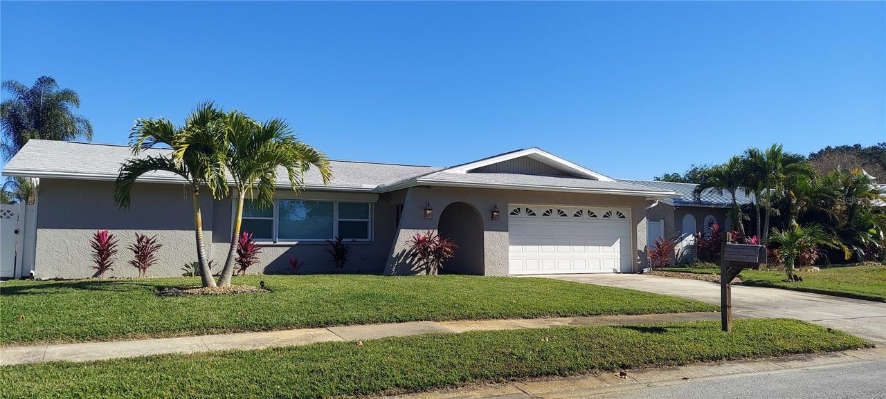 9095 135th St., Seminole, FL 33776
