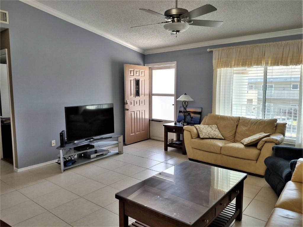 2297 Monaco Ln. #25, Clearwater, FL 33763