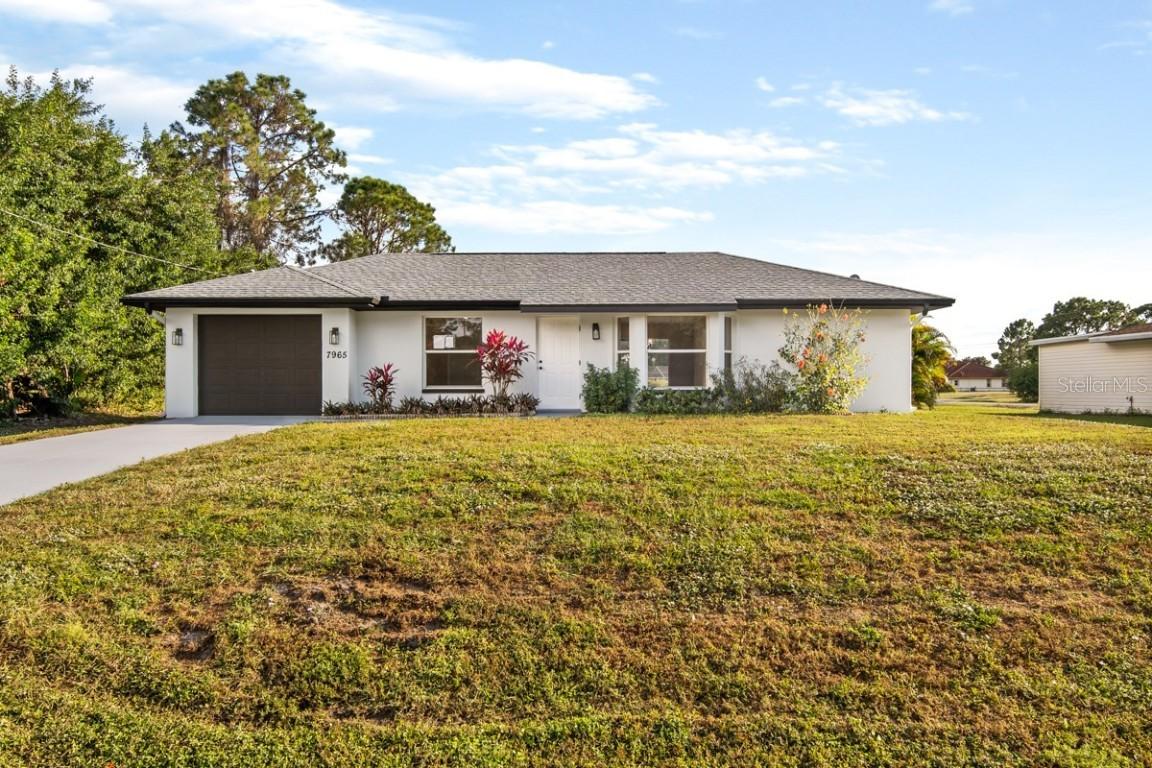 7965 Rockwell Ave., North Port, FL 34291