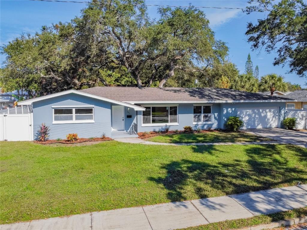 751 17th Ave., St Petersburg, FL 33701
