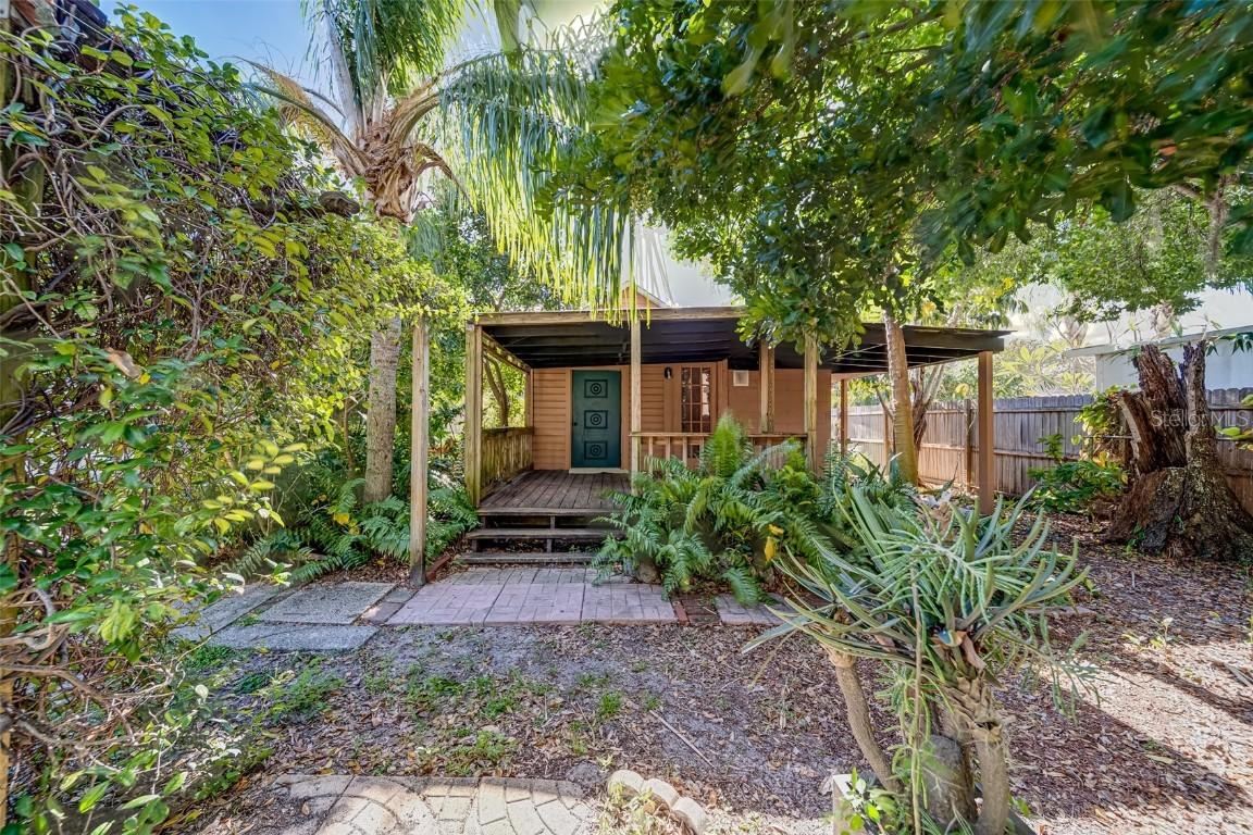 713 Smith St., Clearwater, FL 33756