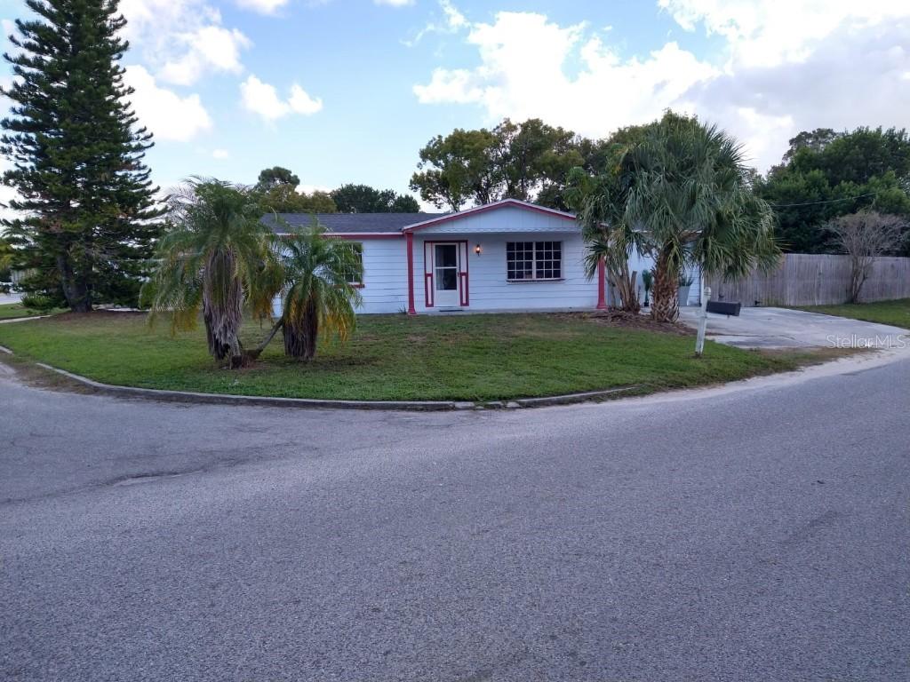 3610 Oakhurst Dr., Holiday, FL 34691